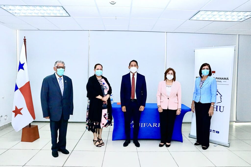 becas ifarhu medicina