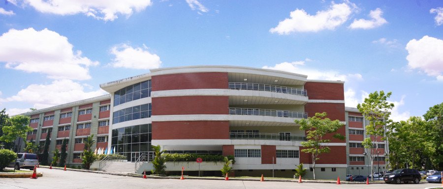 UTP asciende en el QS Regional Rankings 2021