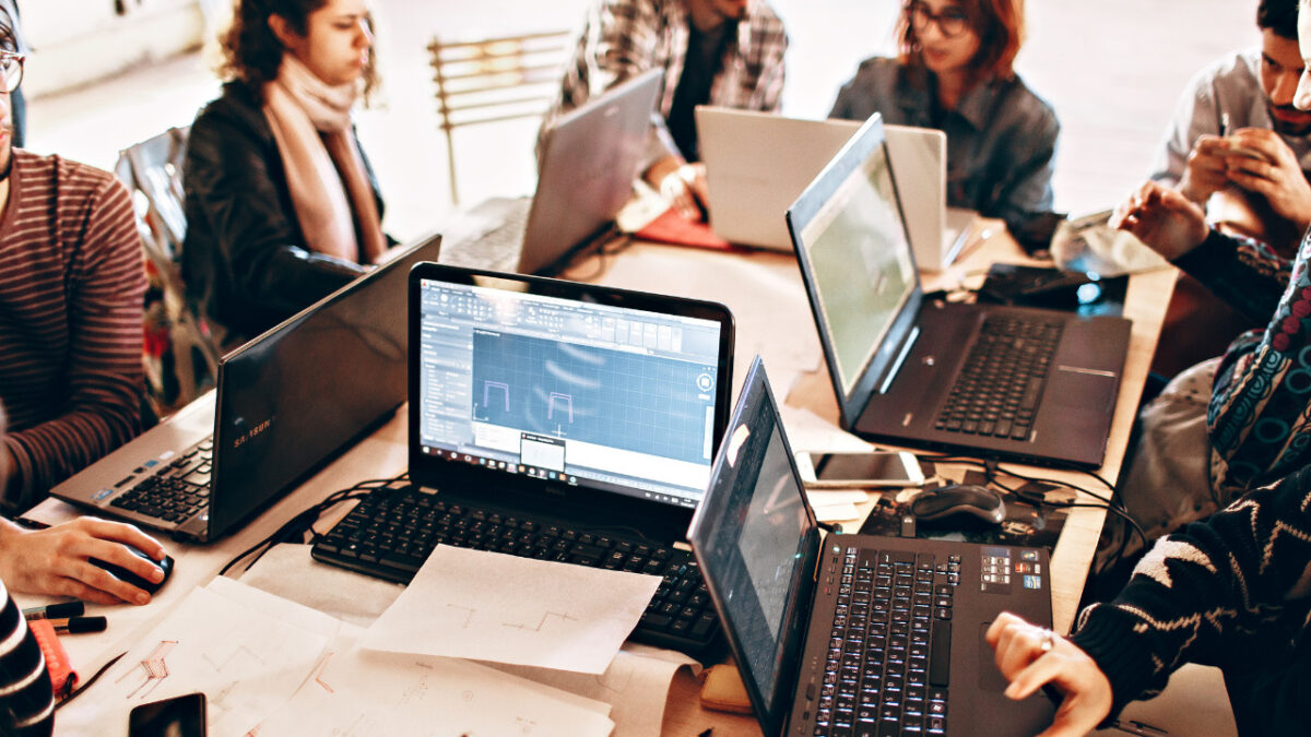 El 85% de los jóvenes tienen dificultad para encontrar empleo, según encuesta