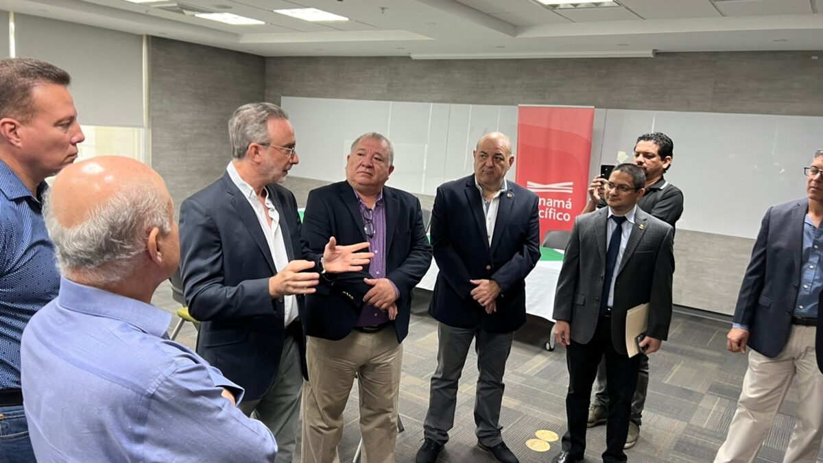 Moradores de Veracruz serán capacitados, tras firma de convenio entre la SPIA y Panamá Pacífico