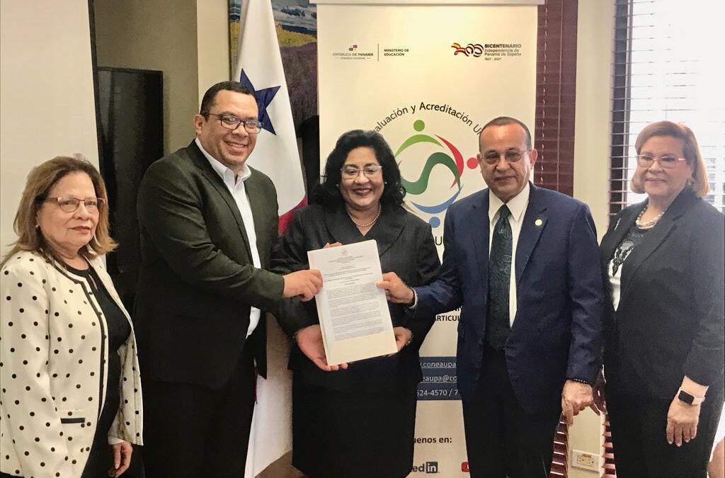 Carrera de Psicología logra reacreditación por 6 años